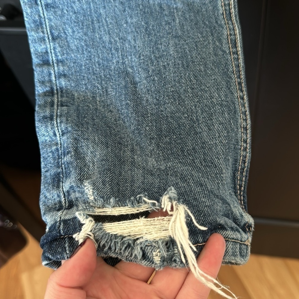 🎉 Zara Light Wash High Rise Ripped Skinny Jeans - Picture 3 of 9